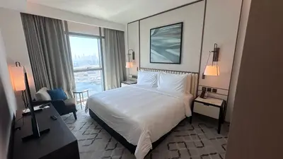 HOT LOT: 3-BR IN ADDRESS HARBOUR POINT - TOWER 1